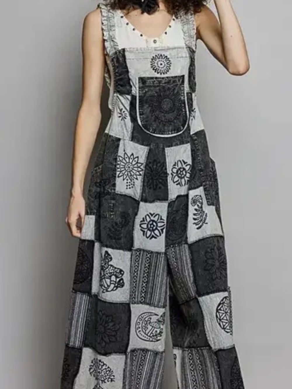 New: POL “Stormy Meadow” Mixed Patchwork Wide Leg Jumper Overalls• Small - Picture 6 of 6